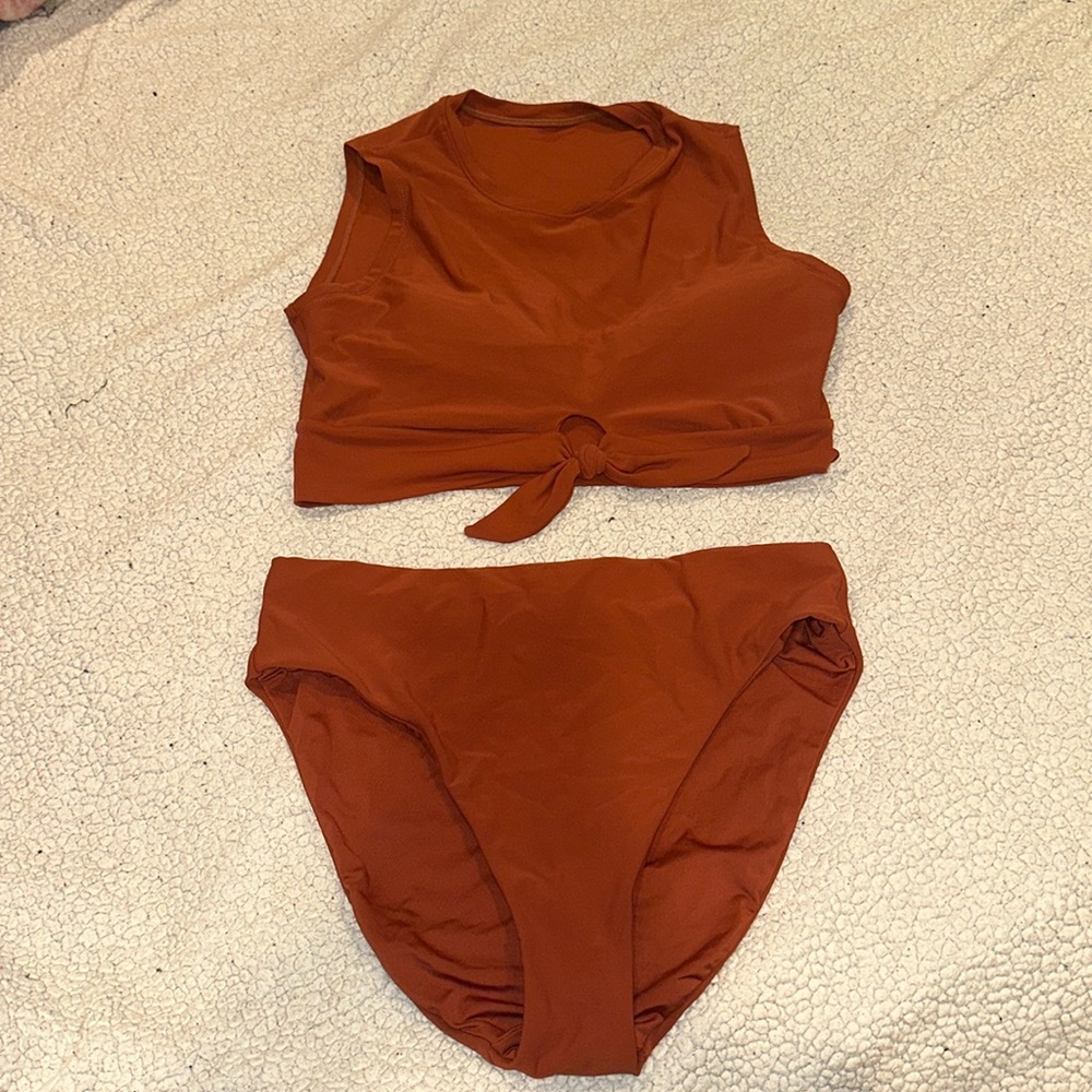 Robin Piccone Ava Swim Set in Rusted Red